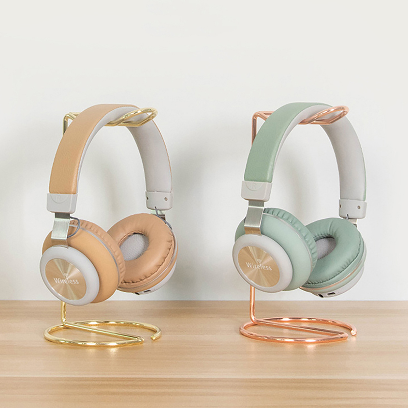 Soporte para auriculares de lí - Gaming Accessories Setup reseña y precio